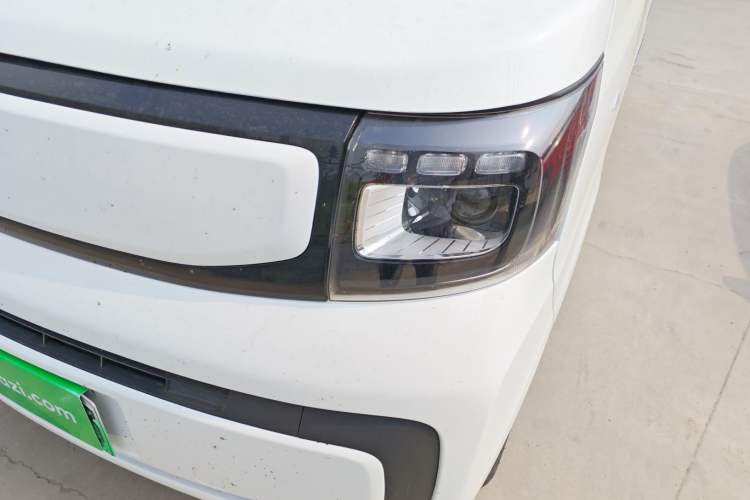 Used CHANGAN KAICHENG Ruixing EM80 2025 Passenger Version Comfort Model 7 Seats 300 km Side-Hinged Doors Left Front Headlight