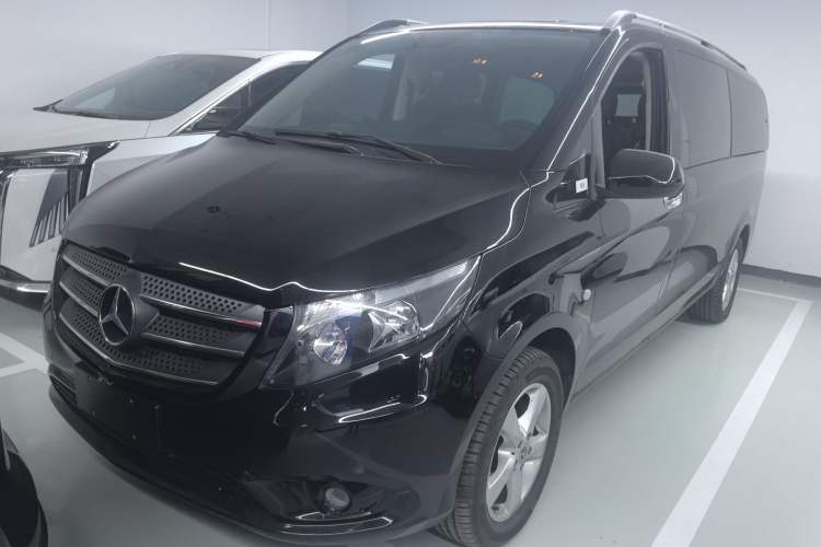 Used Mercedes-Benz Vito 2018 2.0T Elite Version 7 Seats China V Emission Standard