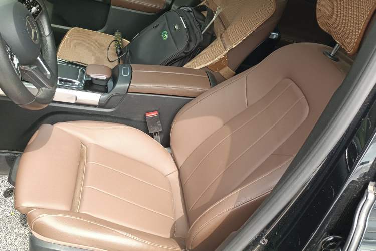 Used Mercedes-Benz GLB 2020 GLB 200 Dynamic Edition Left Front Seat