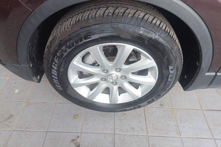 Used Buick Envision 2018 20T Two-Wheel Drive Luxury Model
