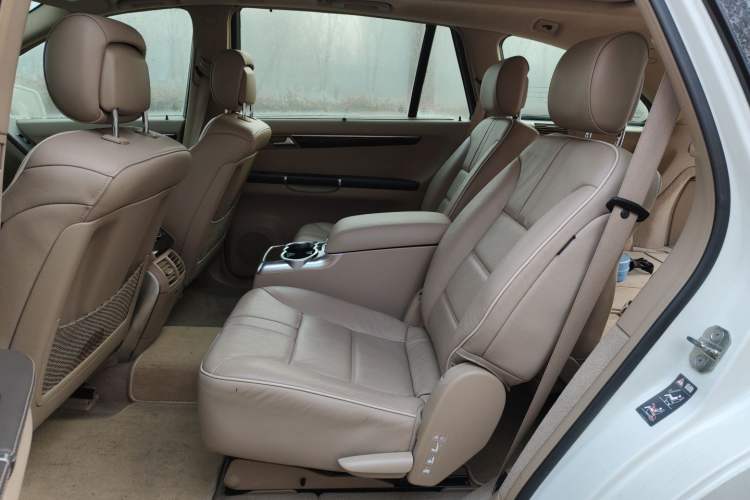 Used Mercedes-Benz R-Class 2011 R 350 L 4MATIC
