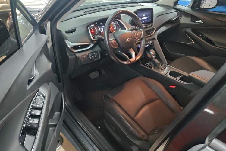 Used Chevrolet Orlando 2019 Redline 530T Automatic Enjoyment Version (5+2 Seating) China VI