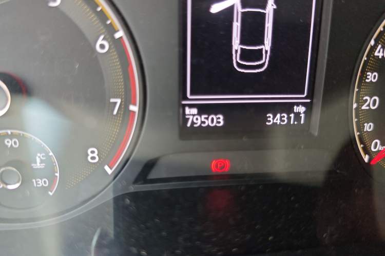 Used Volkswagen Sagitar 2019 280TSI DSG Comfort Version China VI Standard Odometer Close Up