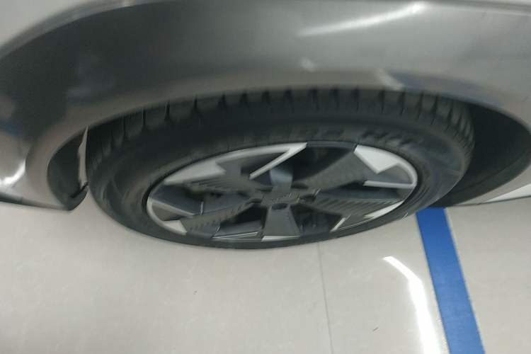 Used AION Y 2022 70 Intelligent Edition Lithium Iron Phosphate