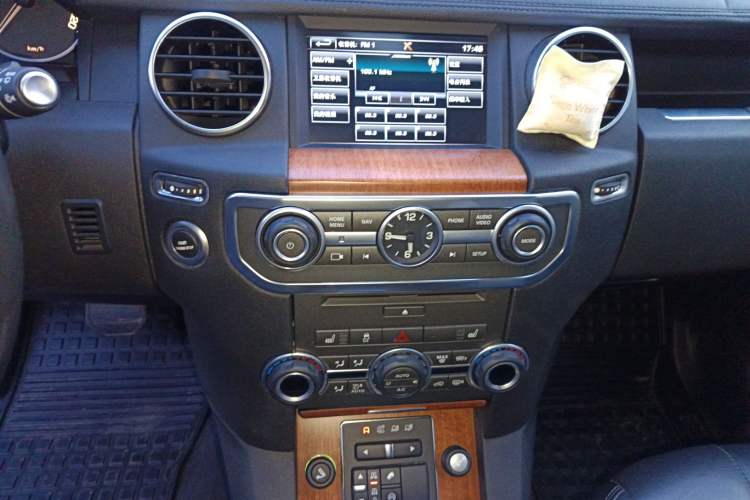 Used Land Rover Discovery 

