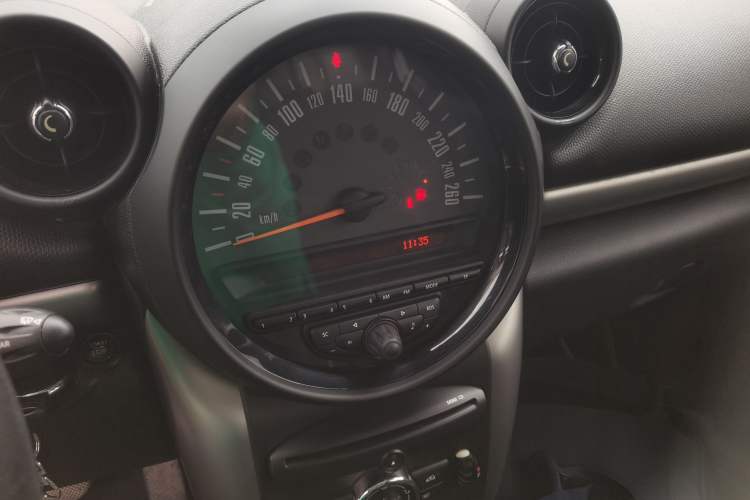 Used MINI Countryman 2014 1.6L COOPER Fun Audio And AC Panel