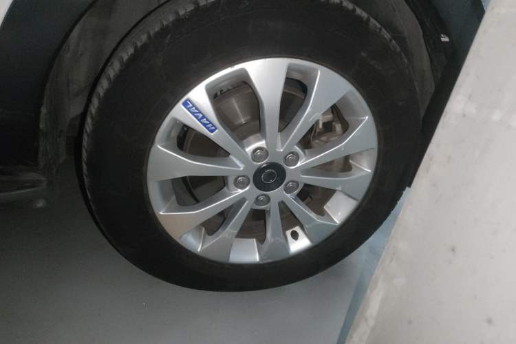 Used Haval H2s 2017 Blue Label 1.5T Dual-Clutch Elite Model