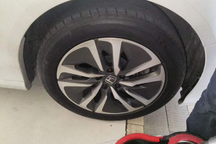 Used Honda Inspire 2022 Lingpai Hybrid 2.0L Pure Elegant Edition Right Front Wheel Hub