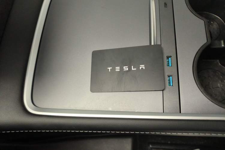 Used Tesla Model Y 2022 Performance High-Performance All-Wheel-Drive Version