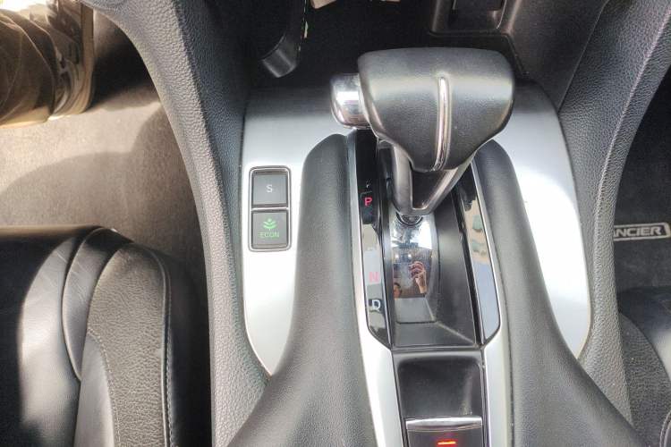 Used Honda Avancier 2017 240TURBO Two-Wheel Drive Premium Edition