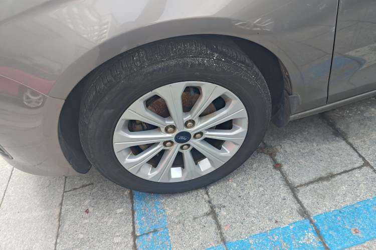 Used Ford Escort 2017 Happiness Edition 1.5L Automatic Fashion Version