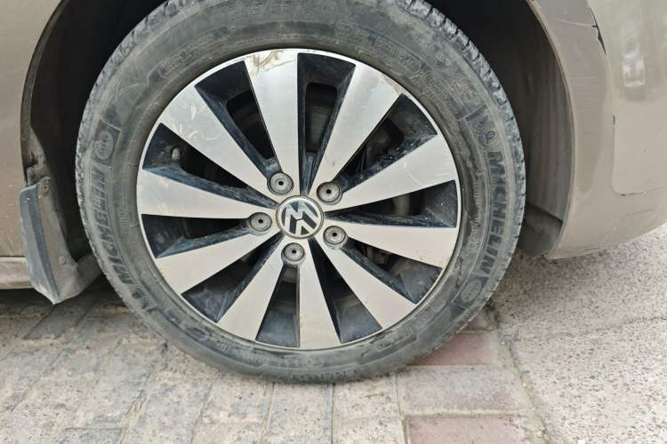 Used Volkswagen Sagitar 2012 1.4TSI Automatic Flagship Edition
