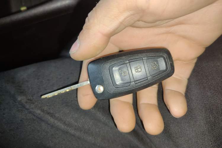 Used Ford Focus 2012 Hatchback 1.6L Automatic Fashion Edition
