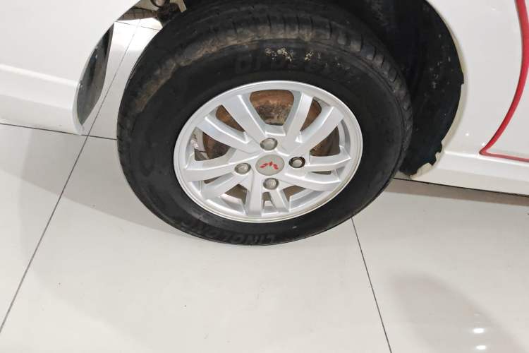 Used Wuling Hongguang 2019 1.5L S Comfort Edition China VI LAR
