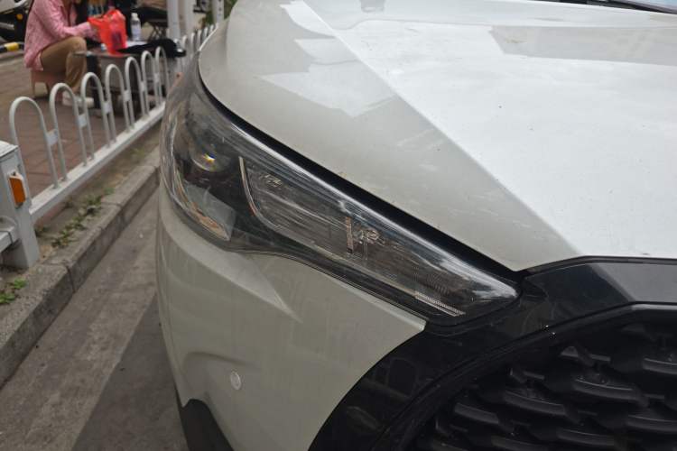 Used Toyota Corolla Cross 2023 2.0L Elite Edition Right Front Headlight