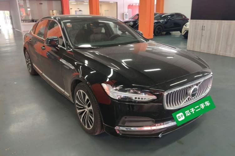 Used Volvo S90 2024 B5 Zhiyi Luxury Edition
