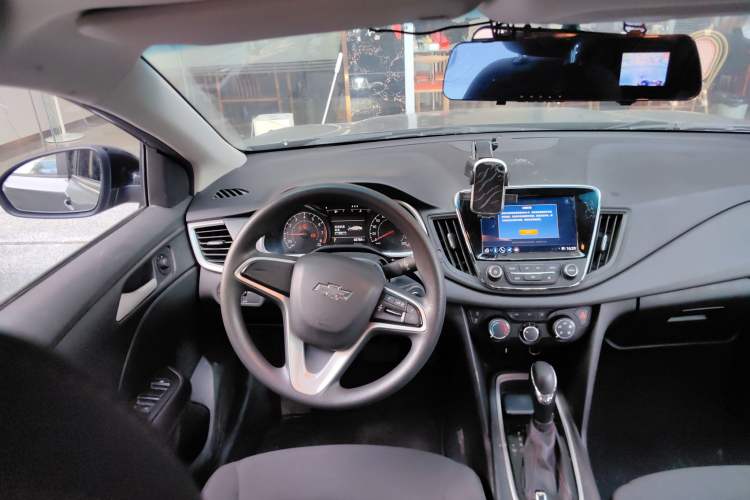 Used Chevrolet Monza 2019 Redline 320T Dual-Clutch Joyful Edition China VI Standard
