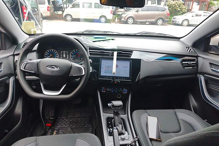 Used Chery Tiggo 3X 2024 1.5L CVT Excellence Edition Center Console