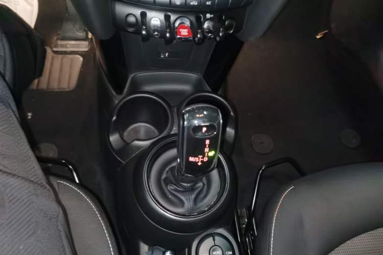 Used MINI MINI 2018 1.5T ONE PLUS
