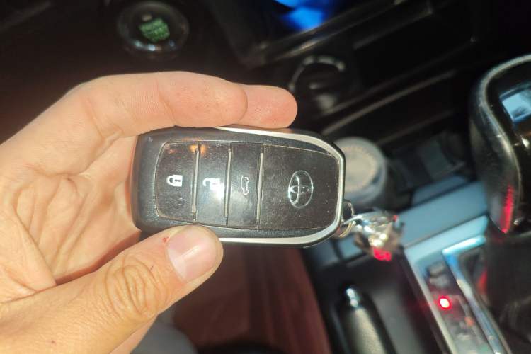 Used Toyota Prado 2016 2.7L Automatic Standard Edition
