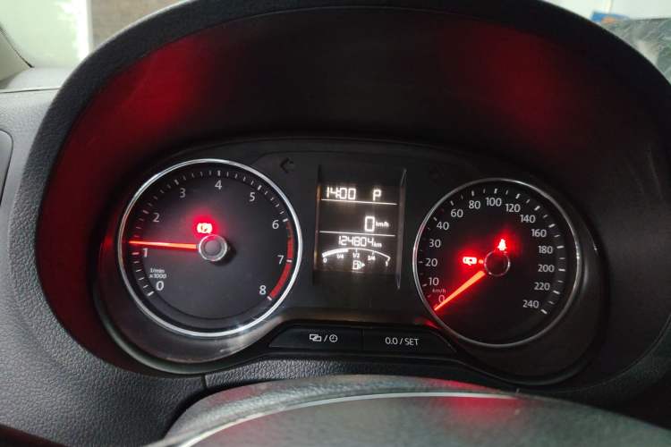 Used Volkswagen Polo 2016 1.6L Automatic Comfort Model