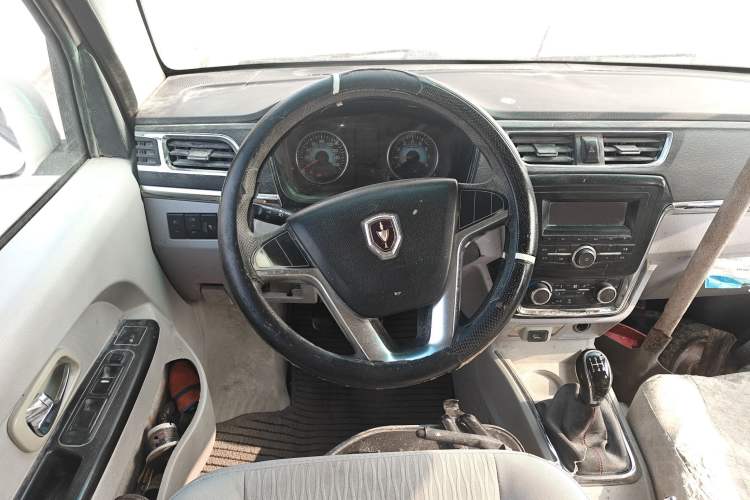 Used Jinbei New Hiace X30L 2016 1.5L Wealth Edition DLCG14 Steering Wheel