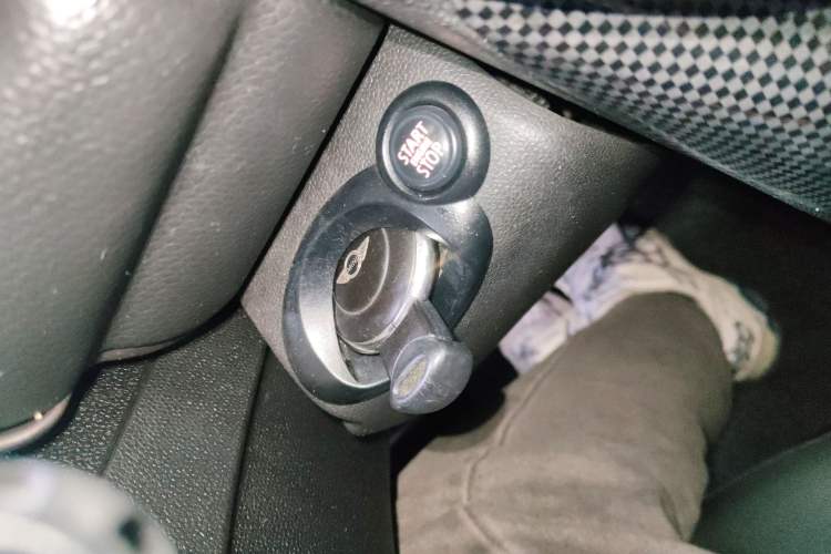 Used MINI Countryman 2013 1.6T COOPER ALL4 Fun
