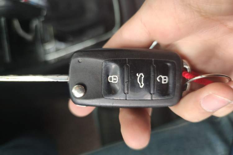 Used Volkswagen Bora 2014 1.6L Automatic Comfort Model Vehicle Key