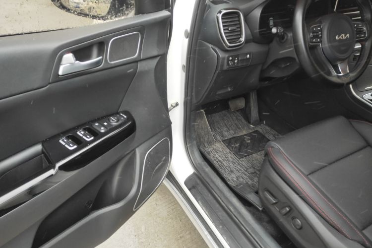 Used Kia KX5 2021 2.0L Automatic Two-Wheel Drive Comfort Edition
