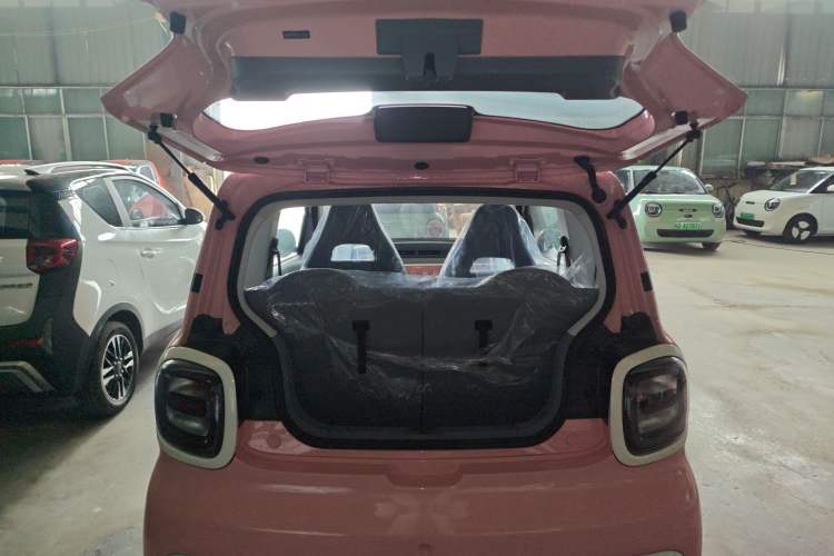 Used Bestune Pony 2026 Model 222km Cute Horse
