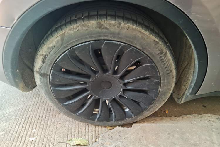 Used Tesla Model Y 2022 Rear-Wheel-Drive Version