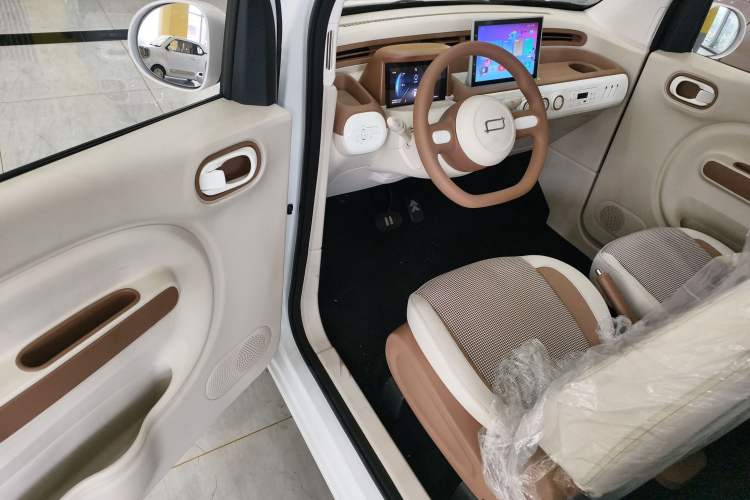 Used Bestune Pony 2026 Model 222km Agile Horse Driver Seat