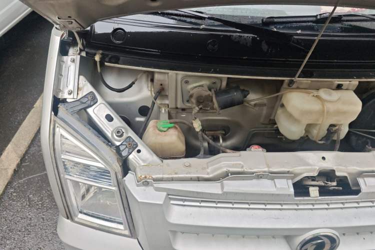 Used Dongfeng Xiaokang C35 2018 1.5L Base Model II Sedan China V Emission Standard DK15

