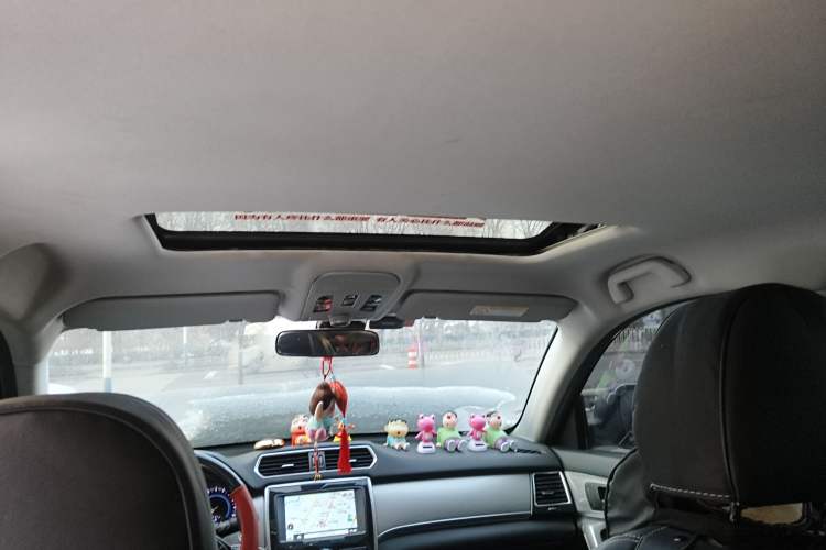 Used Haval H2 2017 Red-Label 1.5T Manual Two-Wheel Drive Luxury Model