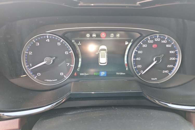 Used GAC Trumpchi GS8 2019 390T Two-Wheel Drive Luxury Smart Connectivity Version (7 Seats) Instrument Cluster