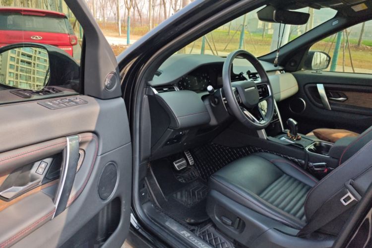 Used Land Rover Discovery Sport 2022 249 PS R-Dynamic S Performance Edition 5 Seats Driver Seat