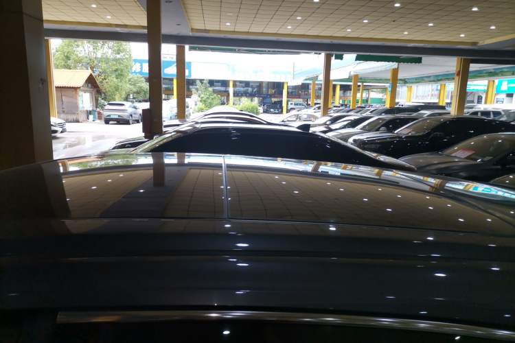 Used CHANGAN UNI-K 2023 2.0T Two-Wheel Drive Yue Ling Trim
