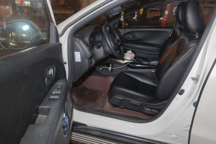 Used Honda XR-V 2017 1.8L EXi CVT Comfort Version
