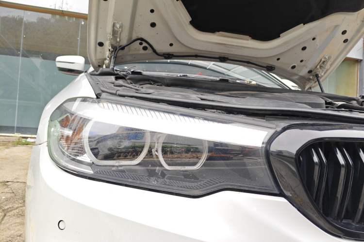 Used BMW 5 Series 2018 530Li Leading Model M Sport Package