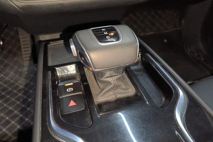 Used Hongqi E-QM5 2023 Revised Version Basic Travel Edition
