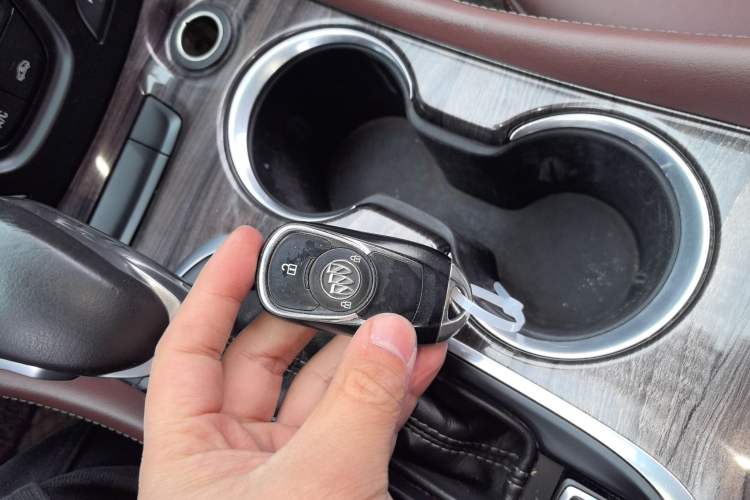 Used Buick Envision 2016 20T Two-Wheel-Drive Elite Model