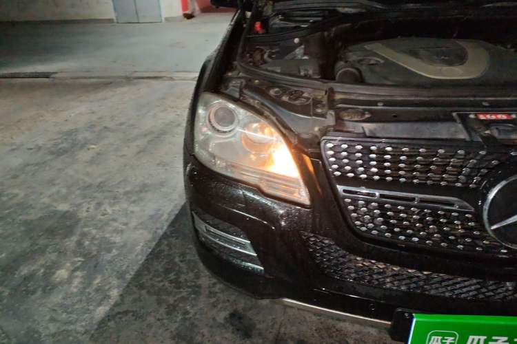 Used Mercedes-Benz M-Class 2010 ML 300 4MATIC