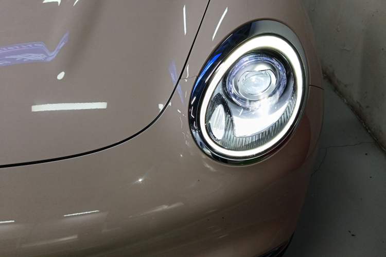 Used ORA Good Cat 2023 401 km Standard Range Comfort Version Lithium Iron Phosphate