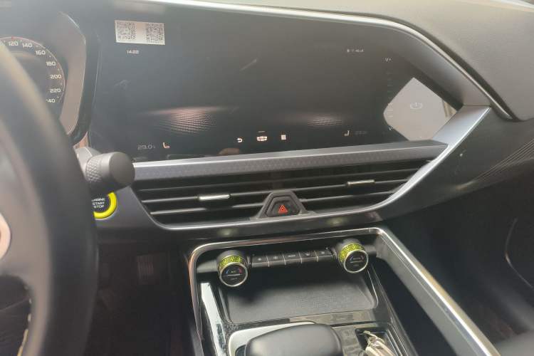 Used Geely Auto Monjaro S 2021 2.0TD Automatic Two-Wheel Drive Lightning Edition