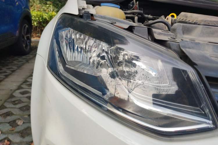 Used Volkswagen Polo 2014 1.6L Automatic Comfort Edition
