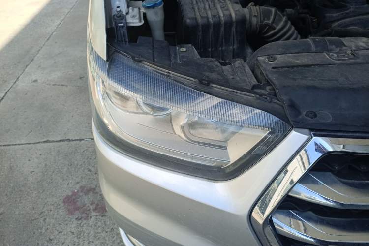 Used JAC Refine M4 2016 2.0L Manual Luxury Version