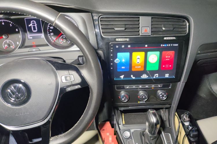 Used Volkswagen Golf 2017 230TSI Automatic Luxury Million-Vehicle Commemorative Edition