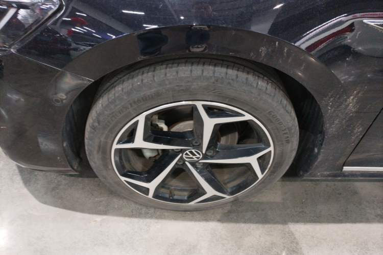 Used Volkswagen Passat 2023 Restyled 330TSI Starry Luxury Edition Left Front Wheel Hub