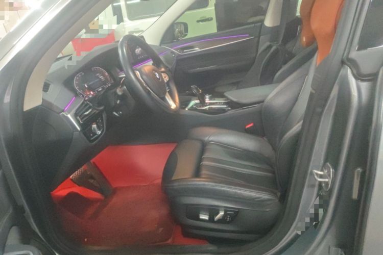 Used BMW 6 Series GT 2022 630i Luxury Design Package Left Front Seat