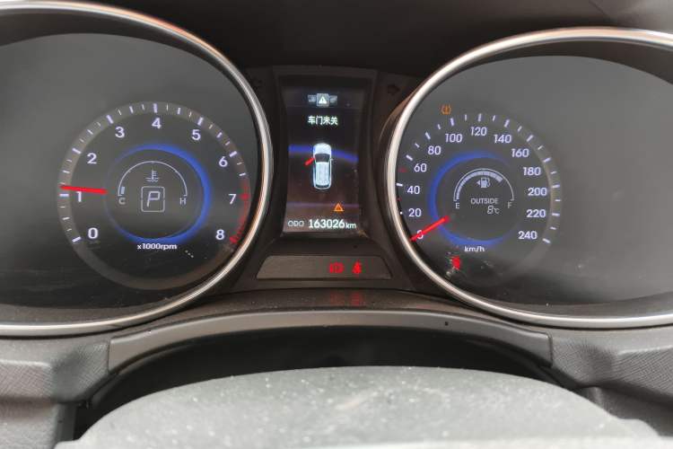 Used Hyundai Santa Fe 2013 2.4L Automatic 4x4 Prestige Edition